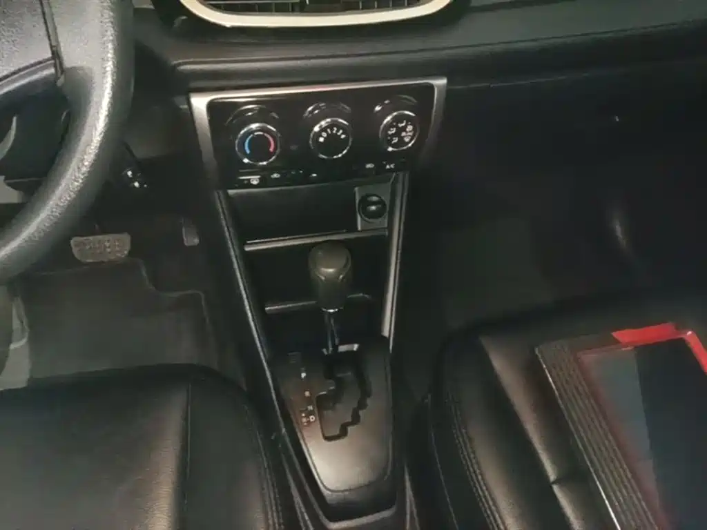 Toyota Vios FS 2017 1.5L CVT Fengchi Edition фото 14