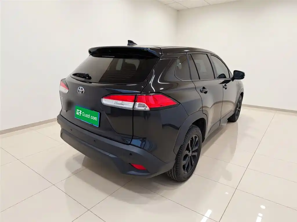 Toyota Frontlander 2023 2.0L CVT Leading Edition фото 5