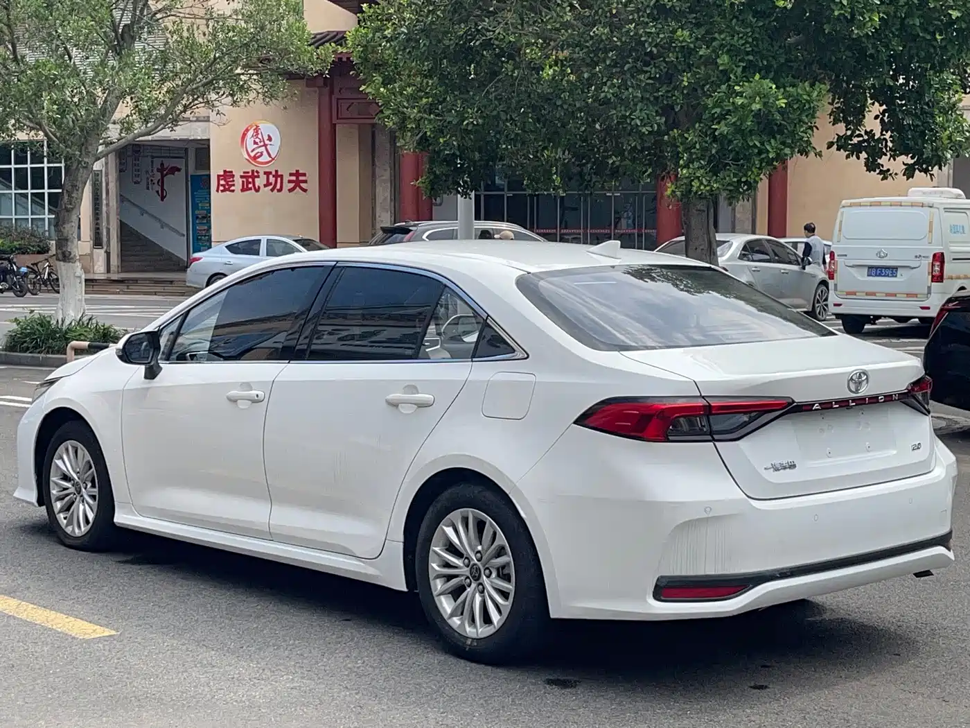 Toyota Allion 2023 2.0L Elite Edition фото 6