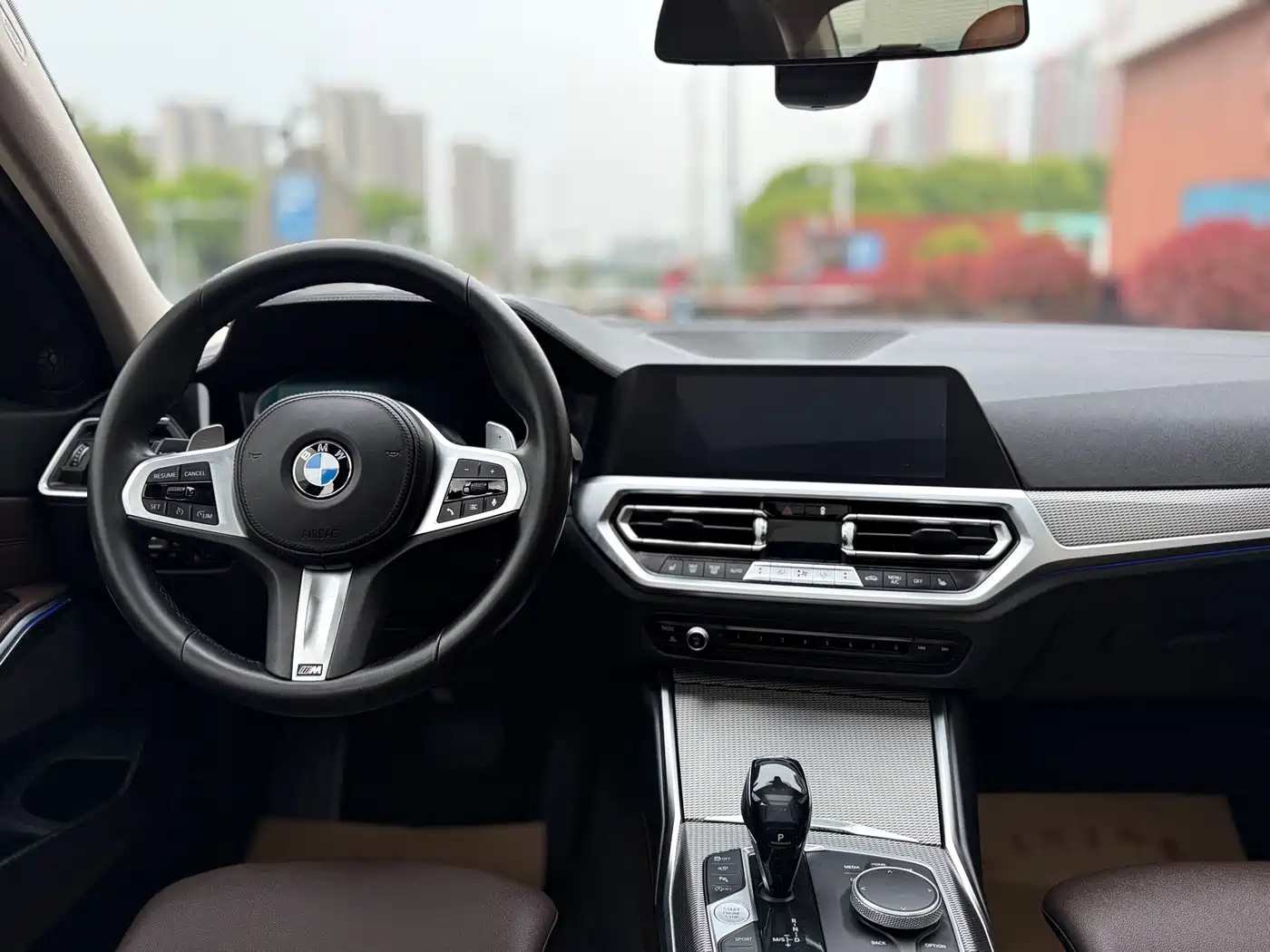 BMW 3 Series 2020 325Li M Sport Package фото 24