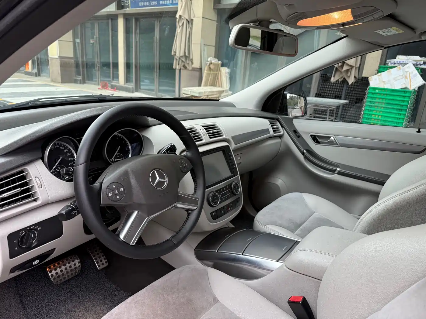 Mercedes-Benz R-Class 2015 R 320 4MATIC Luxury фото 10