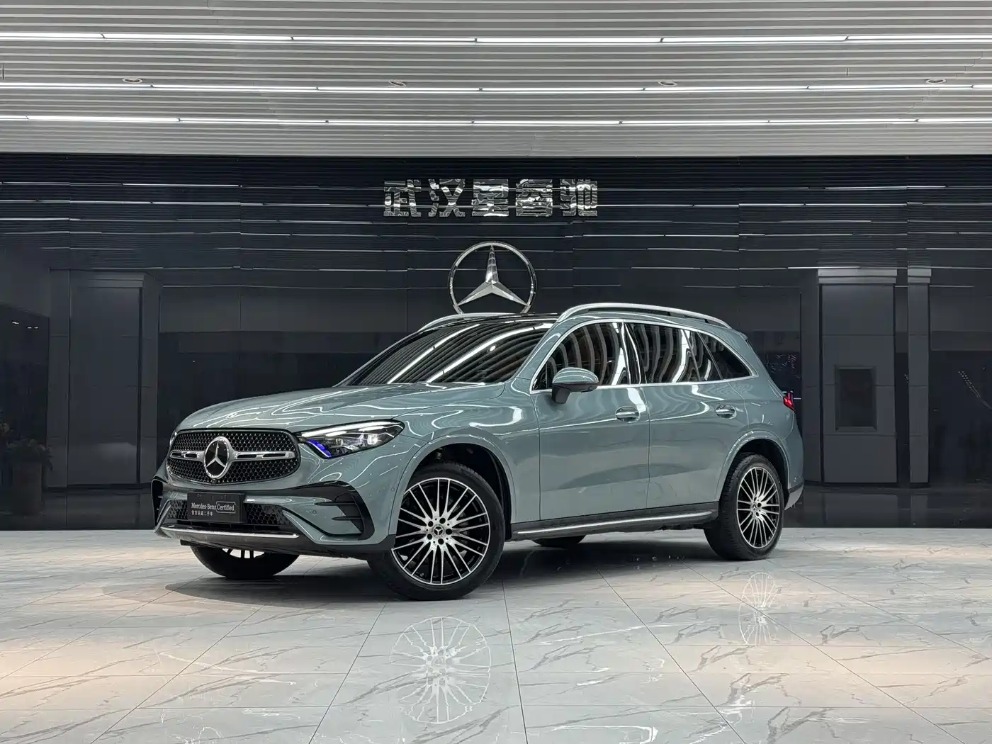 Mercedes-Benz GLC 2025 GLC 300 L 4MATIC Luxury 5-seater фото 2