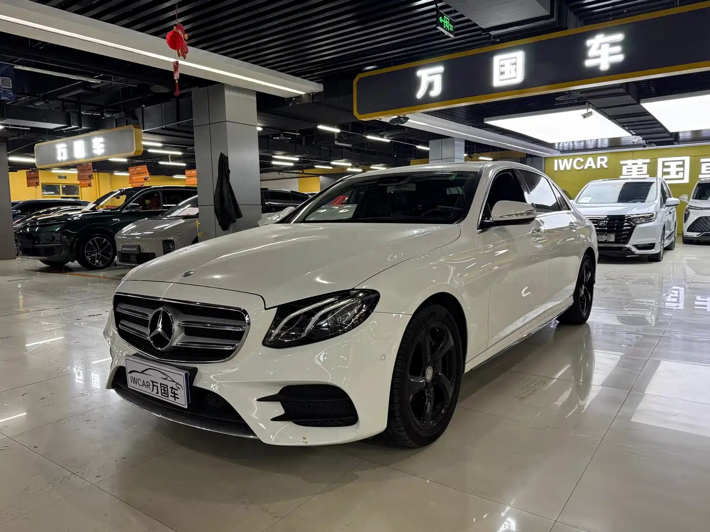 Mercedes-Benz E-Class 2017 E 300 L Sport Fashion фото 2