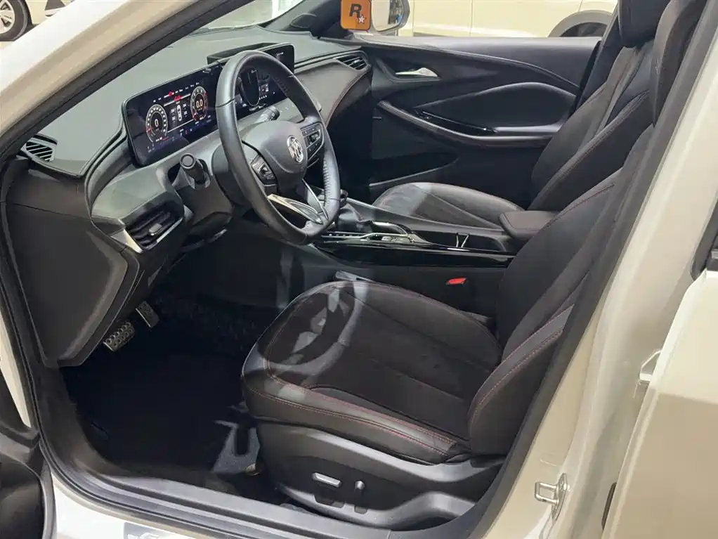 Buick Verano 2023 Pro GS Gale Edition фото 5