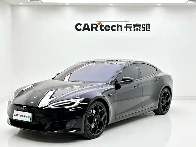 Tesla Model S Увеличенный запас хода, обновлённая