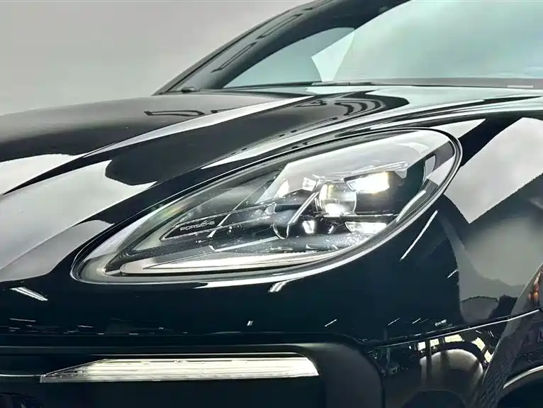 Porsche Macan 2022 Macan 2.0T фото 7