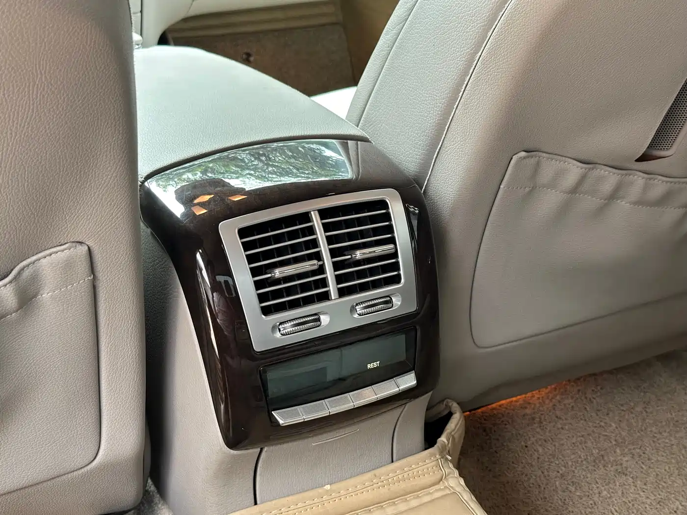 Mercedes-Benz S-Class 2010 S 300 L Business фото 14