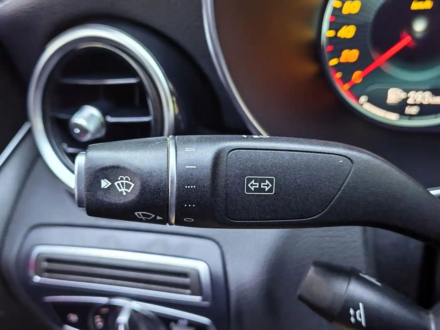 Mercedes-Benz C-Class 2021 C 260 L фото 24