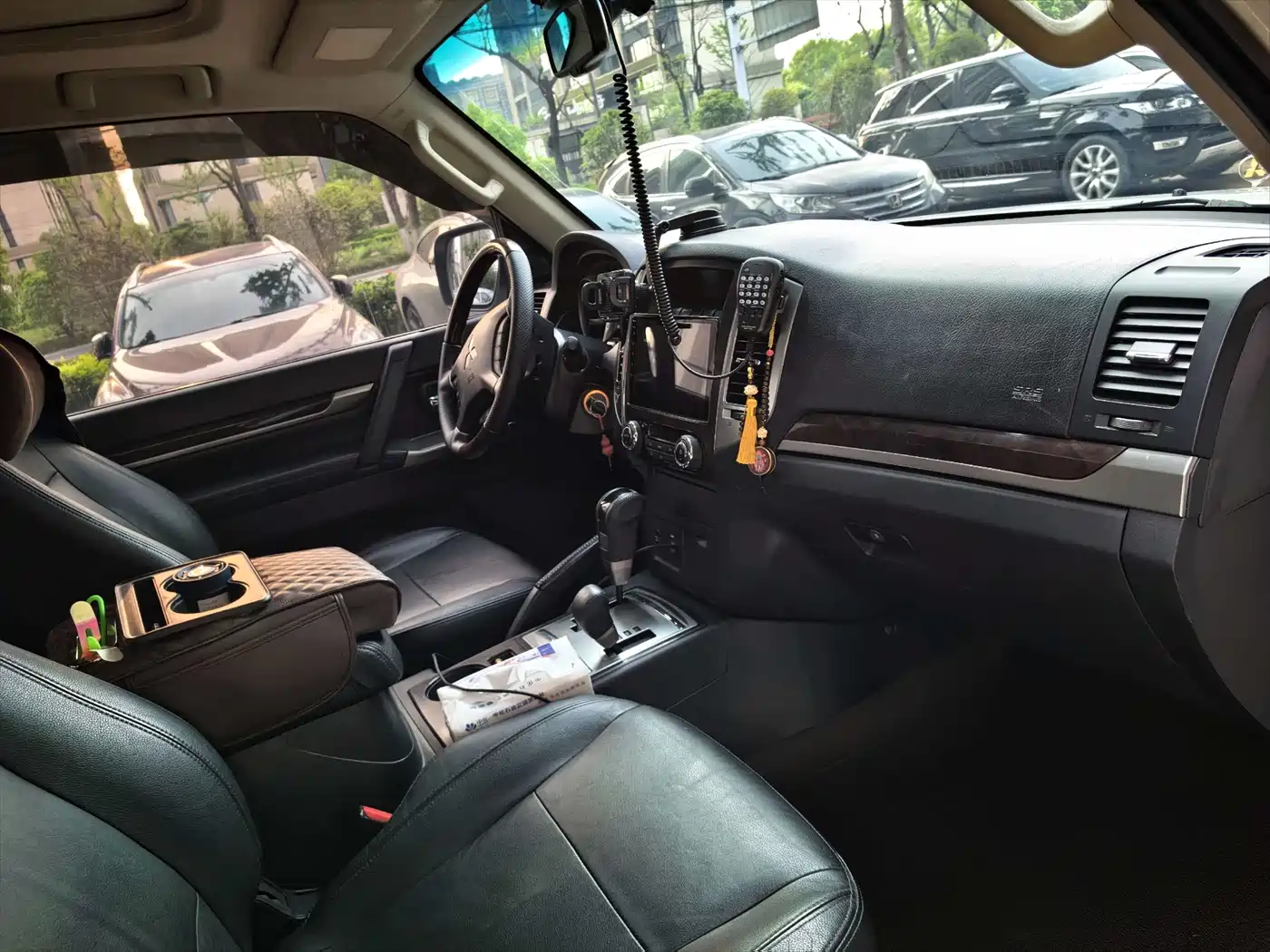 Mitsubishi Pajero (Import) 2018 3.0L Automatic Luxury Edition фото 7