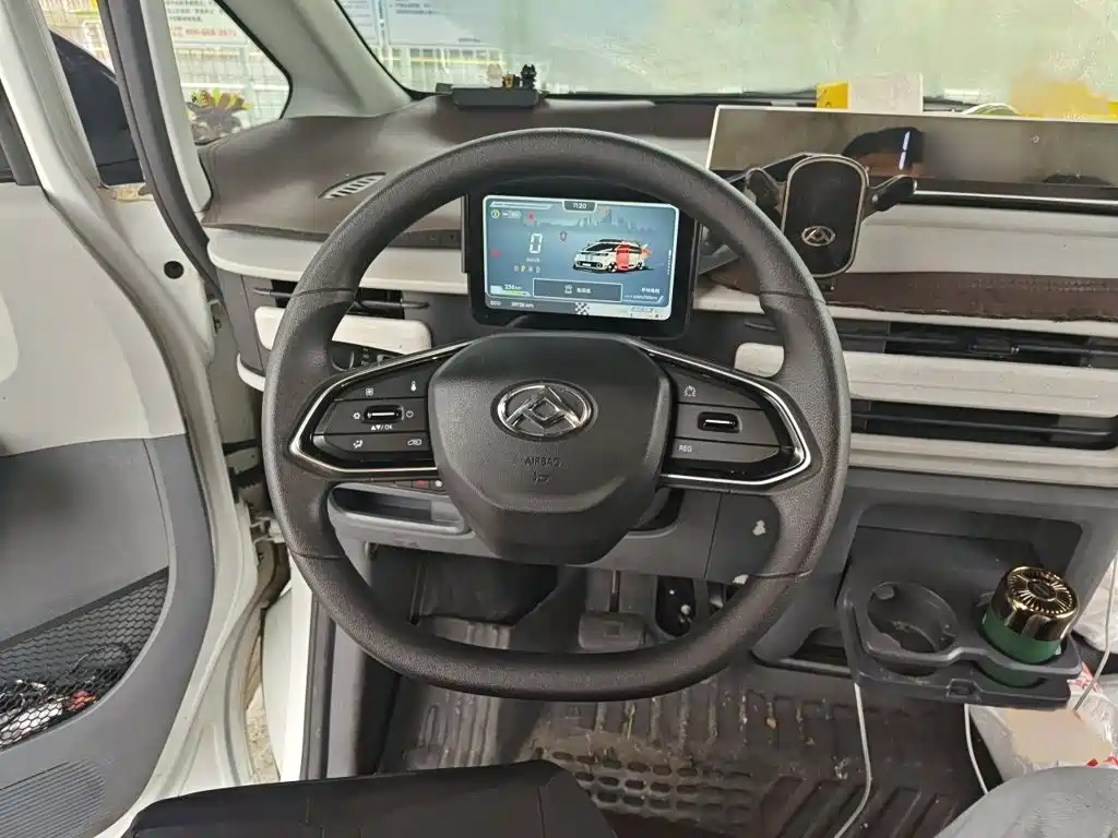 SAIC Maxus Dana V1 2025 2025 Low Roof Multi-purpose Version 42kWh