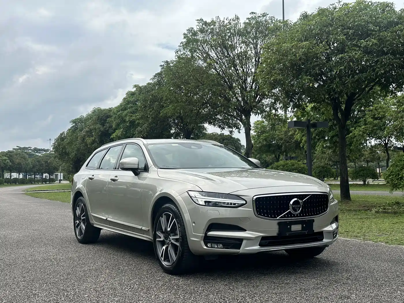 Volvo V90 2019 Cross Country T5 AWD Intelligent Premium China VI фото 3