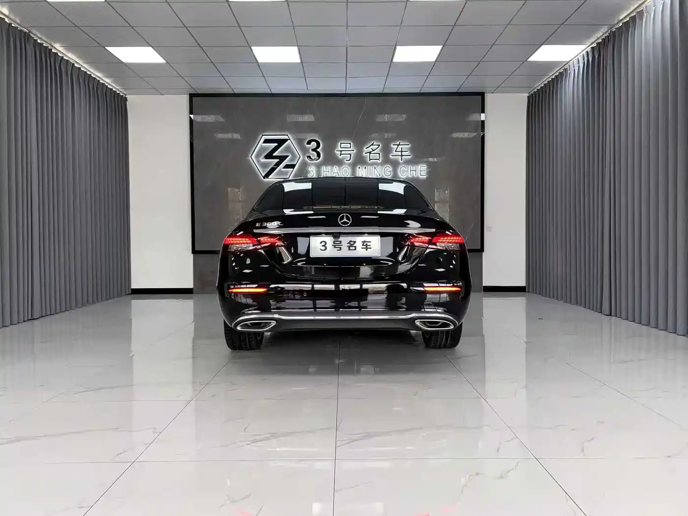 Mercedes-Benz E-Class 2022 E 300 L Fashion фото 2