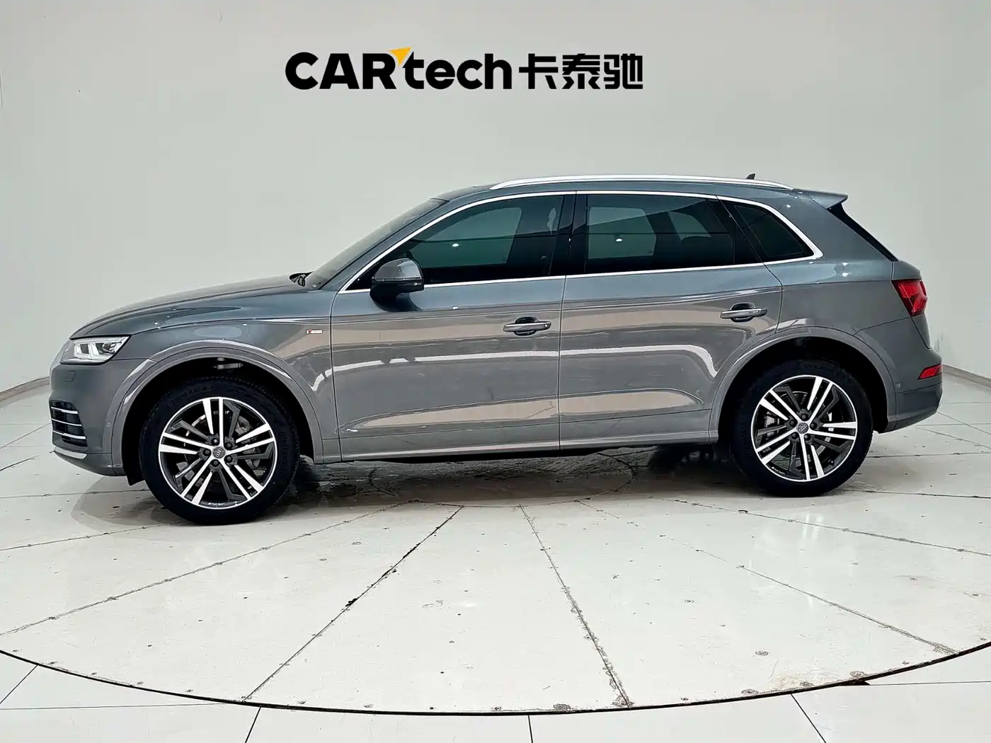Audi Q5L 2020 45 TFSI Premium Elegance фото 6