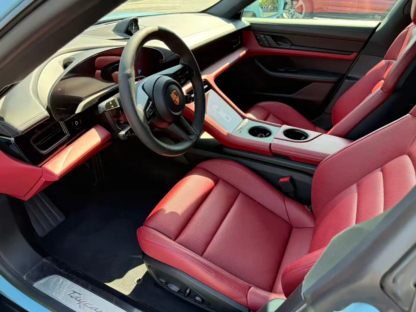 Porsche Taycan 2022 Taycan 4S фото 12