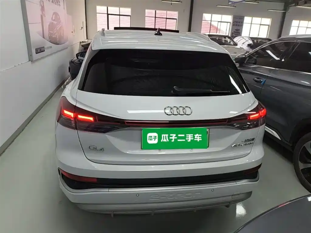 Audi Q4 e-tron 2024 40 e-tron Pioneer Edition фото 6