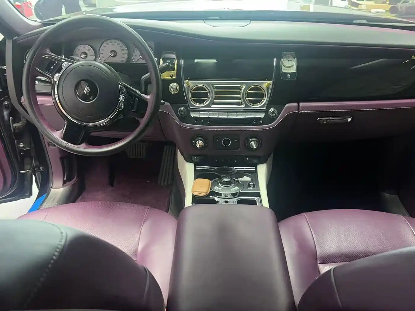 Rolls-Royce Ghost 2011 2010 Model 6.6T Standard