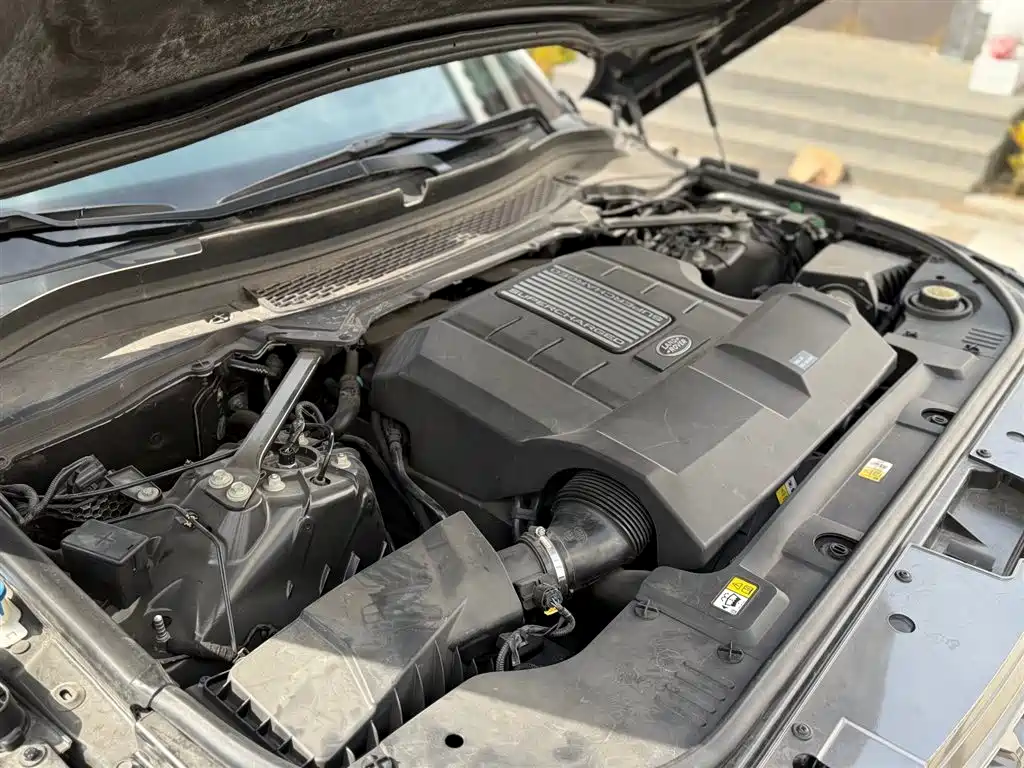 Land Rover Range Rover 2016 3.0 SC V6 Vogue фото 11