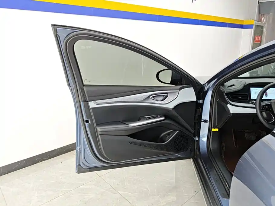 Фото 7 - BYD Seal