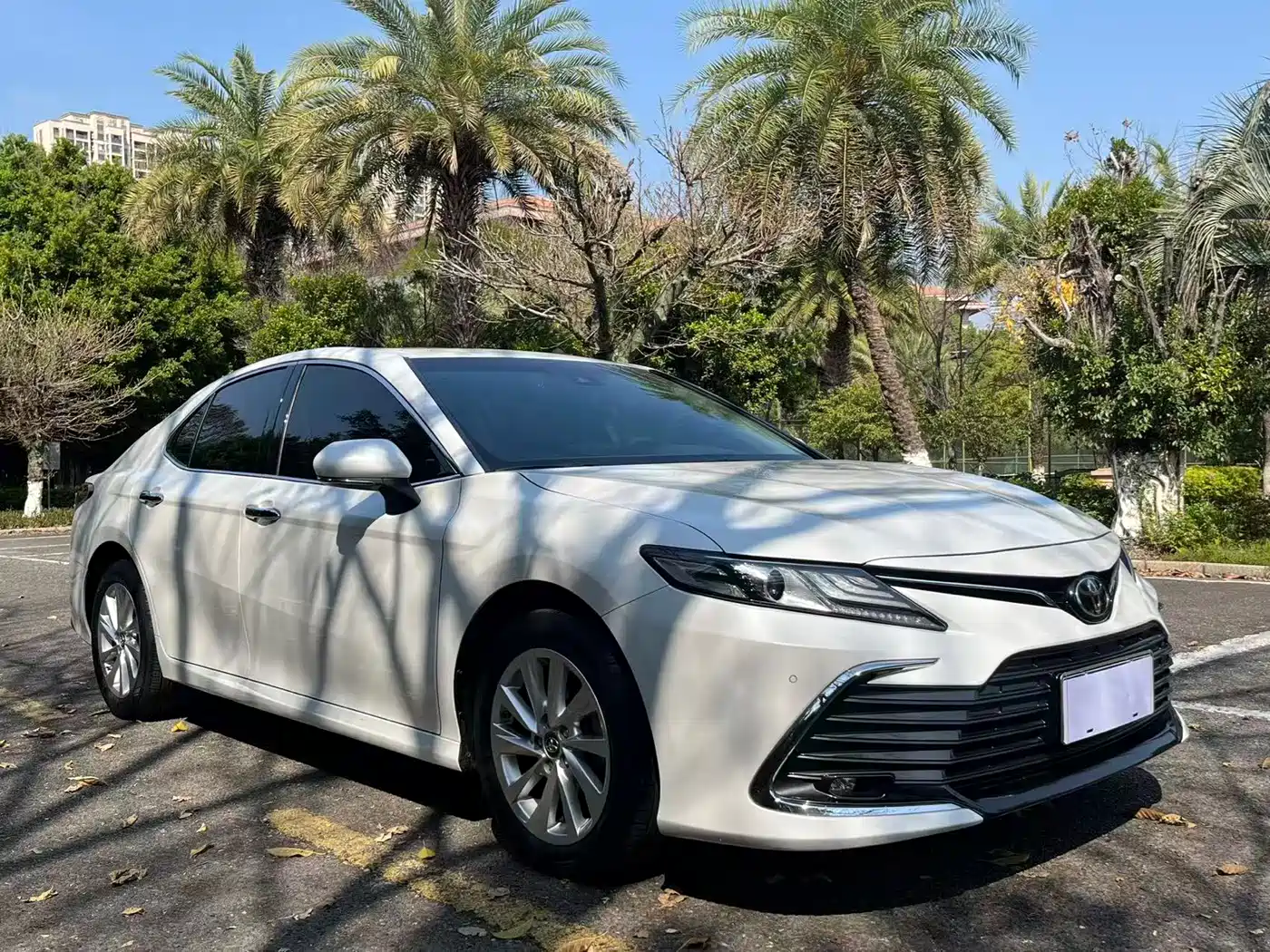 Toyota Camry 2021 2.0G Luxury Edition фото 3
