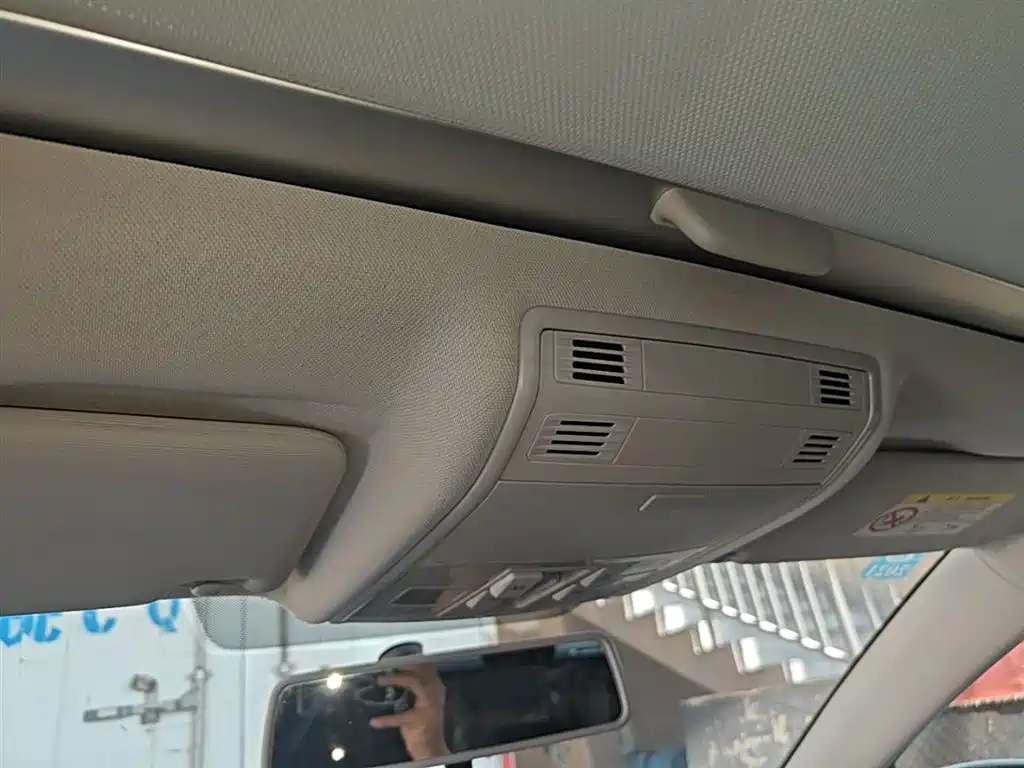 Volkswagen Golf 2019 200TSI DSG Comfort Progressive China VI фото 18