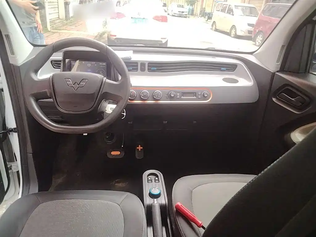 Photo 6 - Wuling Motors Hongguang MINIEV