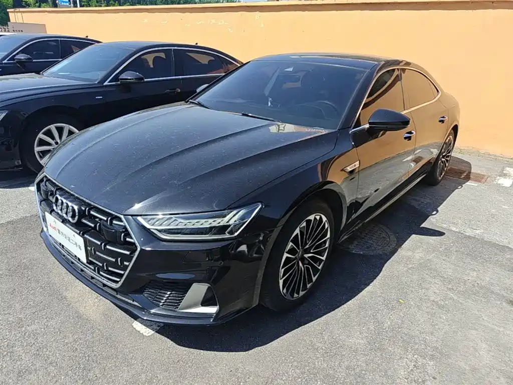 Audi A7L 2024 45 TFSI Luxury