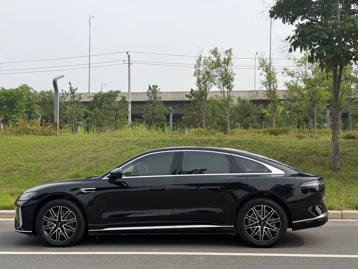 Chery Fengyun Fengyun A9L 2025 260 Ultra Long Range Luxury Edition фото 7
