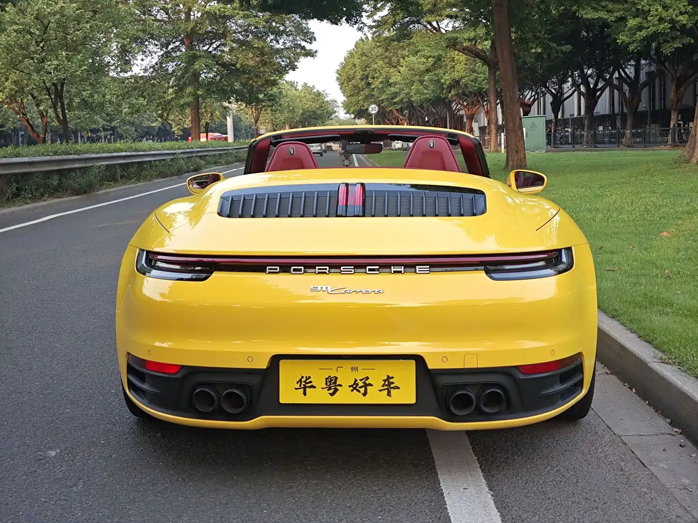 Фото 3 - Porsche 911