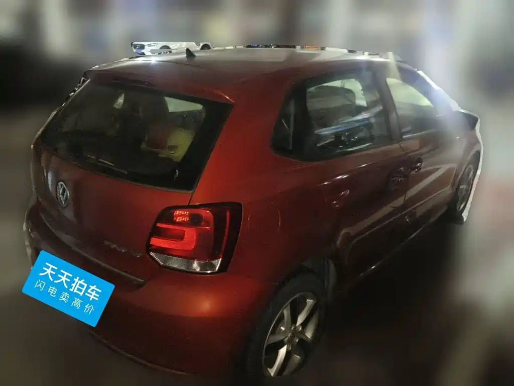 Volkswagen Polo 2012 2011 1.6L Manual Style Edition