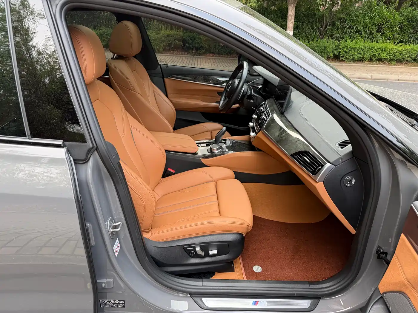 BMW 6 Series GT 2022 Model 630i M Sport Package фото 16