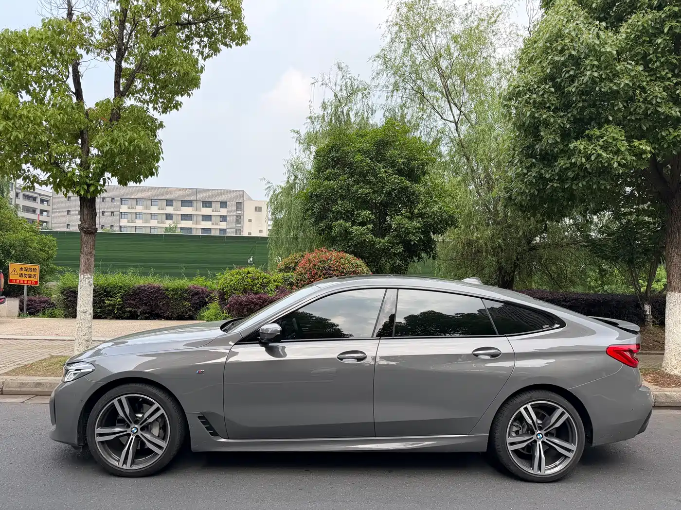 BMW 6 Series GT 2022 Model 630i M Sport Package фото 6