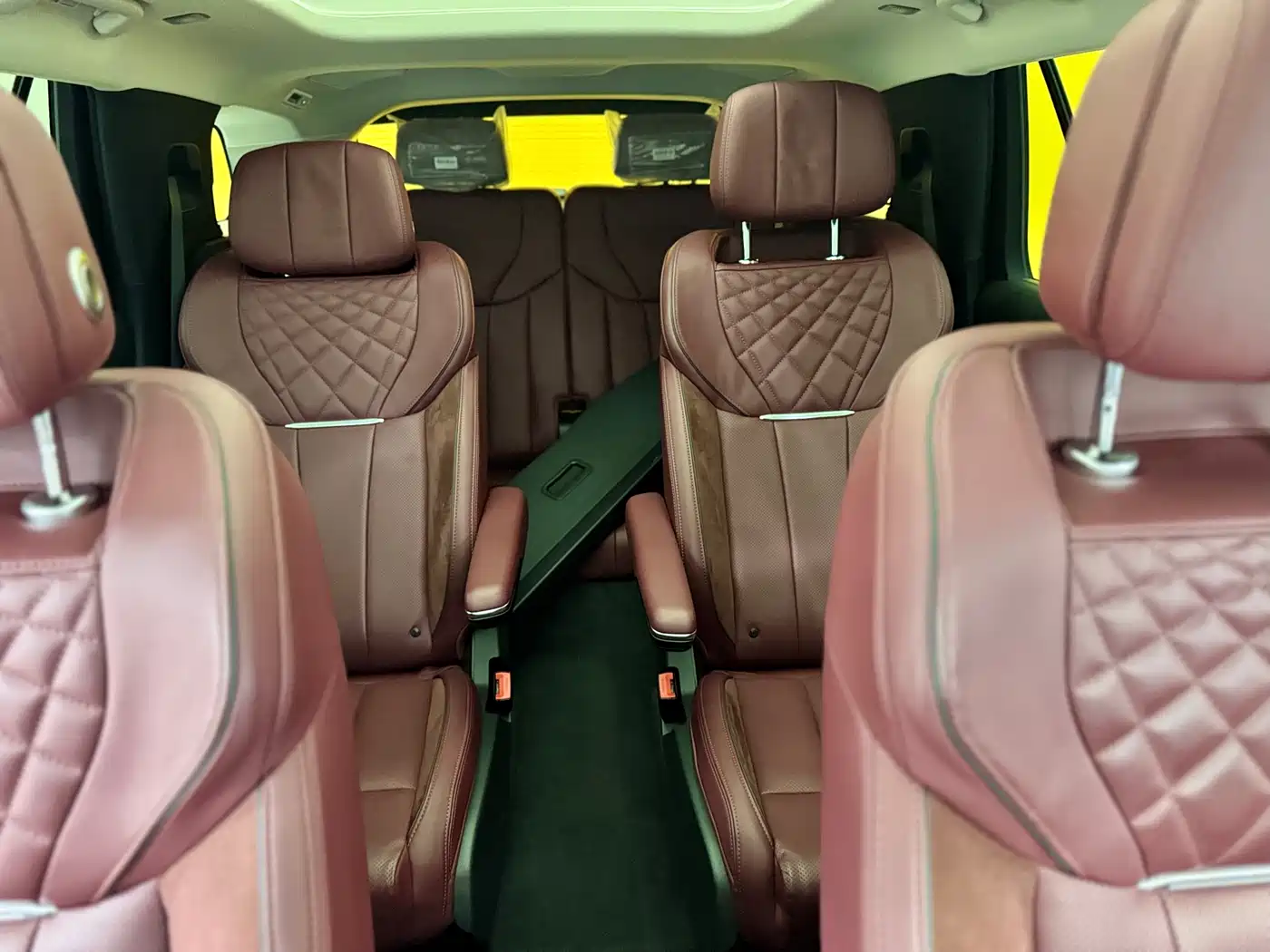 Hongqi E-HS9 2022 690km Qi Xiang Edition (6-seater) фото 19
