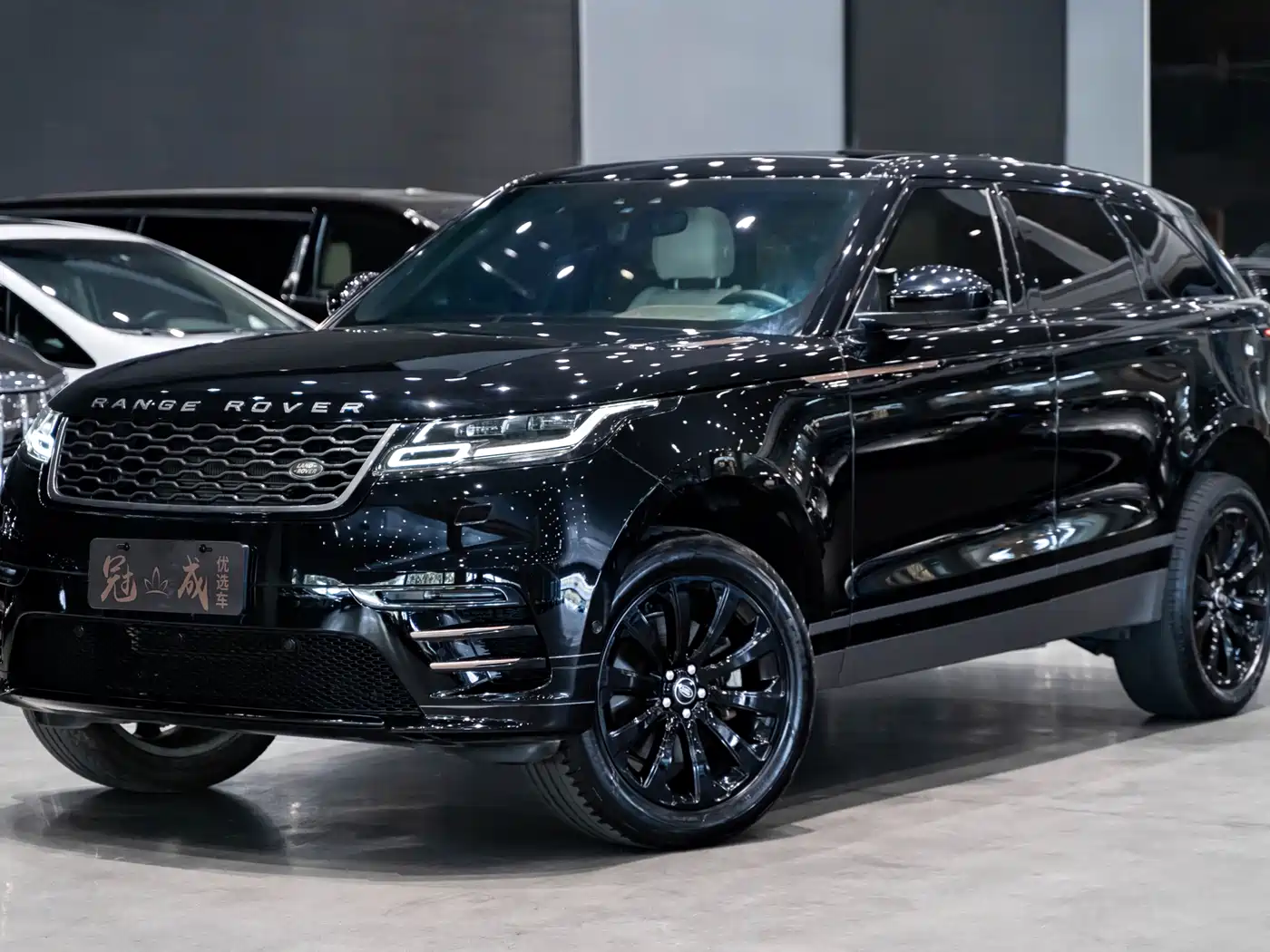 Land Rover Range Rover Velar 2021 P340 R-DYNAMIC SE