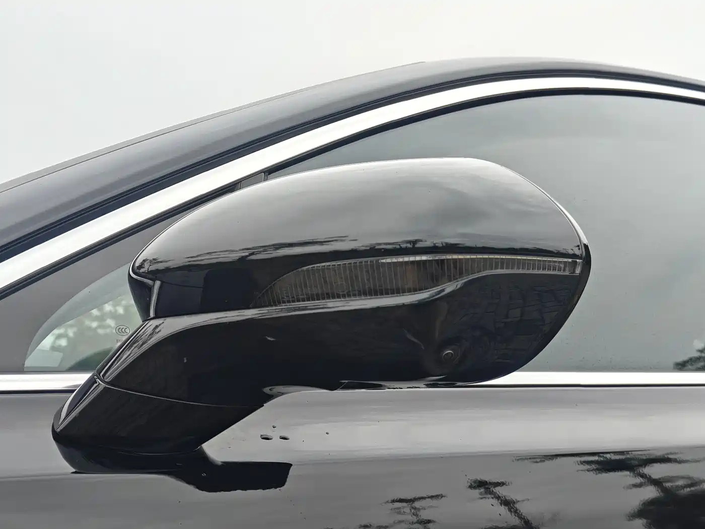 Hongqi H5 2024 2.0T Automatic Smart Connect Flag Smooth Edition фото 28
