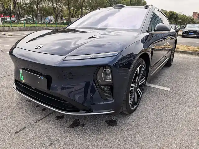 NIO NIO ET9