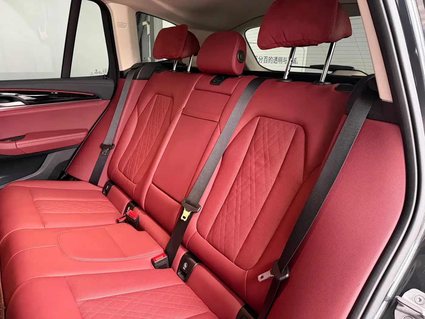 BMW iX3 2024 Leading Edition фото 10