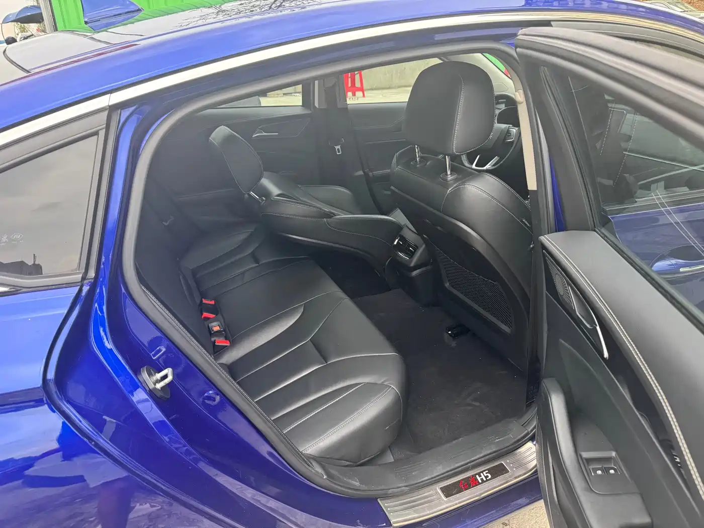 Hongqi H5 2018 2018 30TD Dynamic Edition