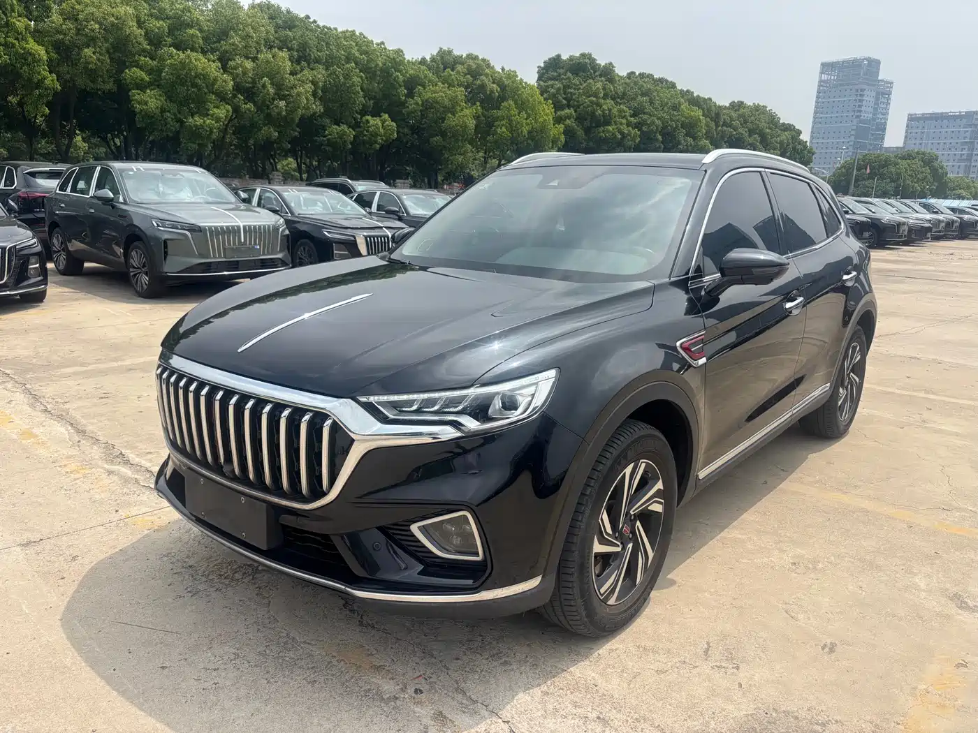 Hongqi HS5 2022 Facelift 2.0T Smart Flag Enjoyment Edition
