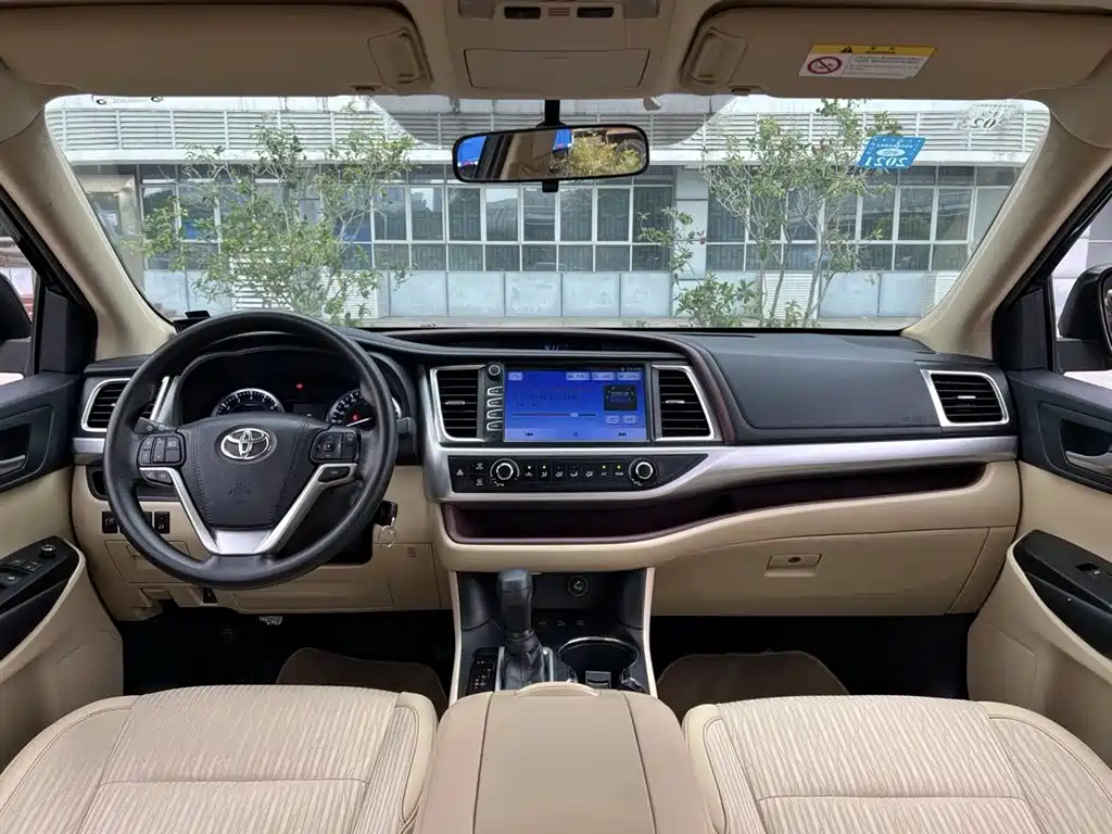 Toyota Highlander 2017 2.0T 4WD Elite 7-Seater фото 6