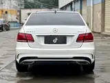 Photo 5 - Mercedes-Benz E-Class