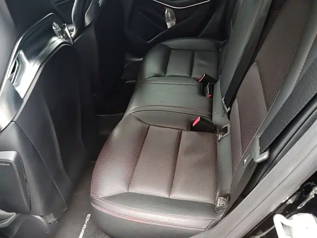 Mercedes-Benz GLA AMG 2015 AMG GLA 45 4MATIC фото 17