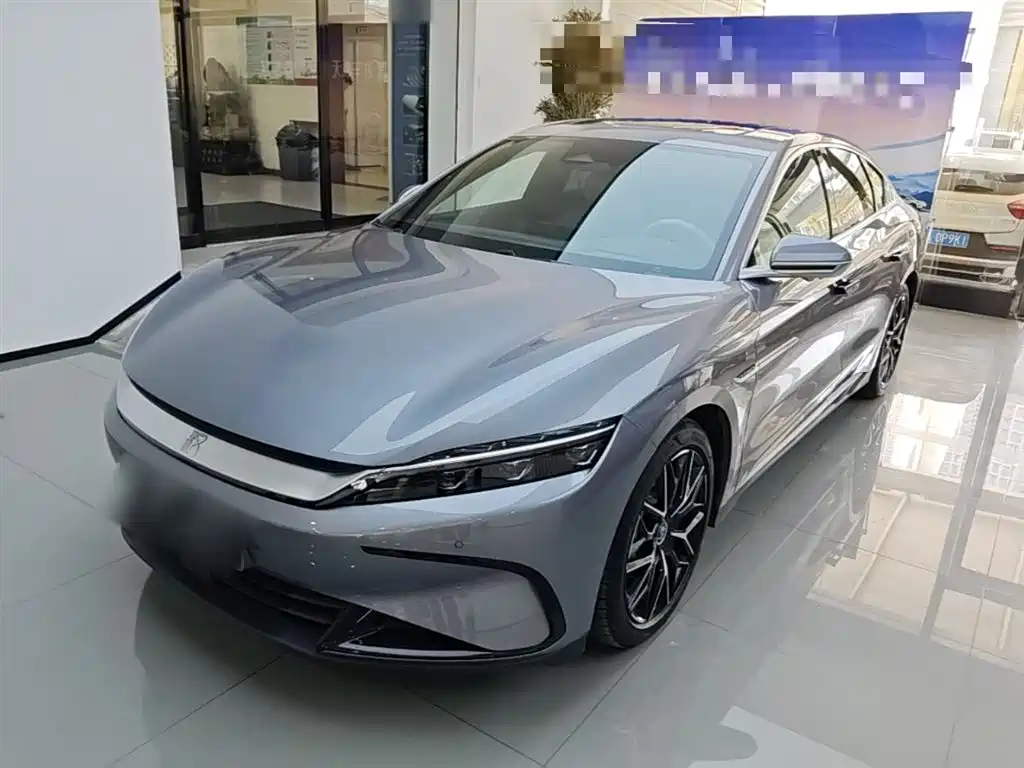 BYD Han 2025 DM-i Smart Driving Edition 125KM Honor