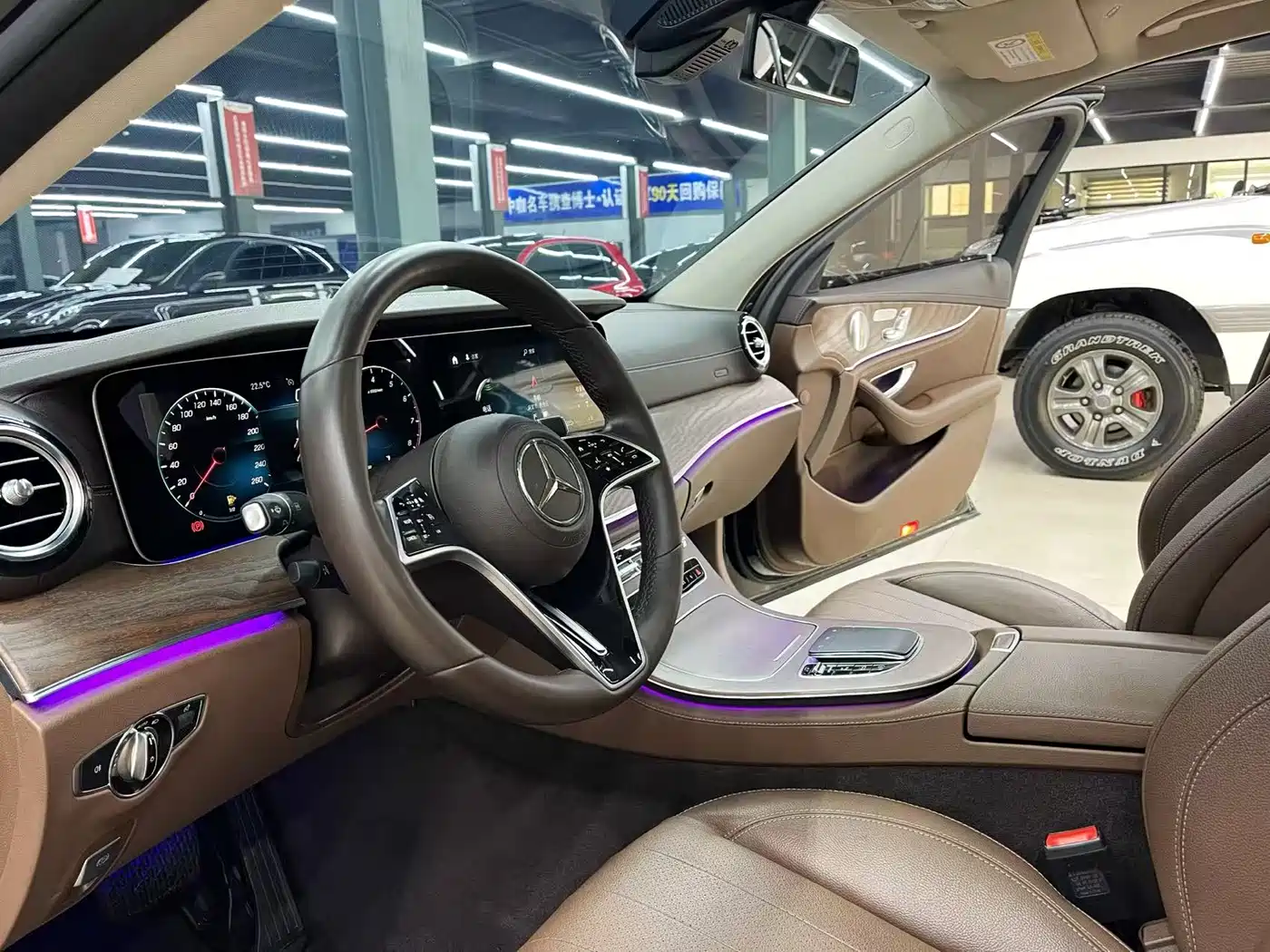 Mercedes-Benz E-Class 2023 Facelift E 300 L Luxury фото 5