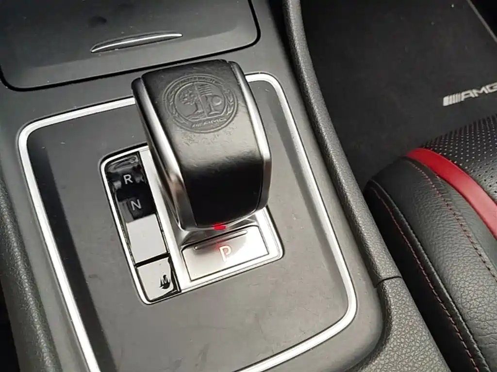 Mercedes-Benz GLA AMG 2015 AMG GLA 45 4MATIC фото 14