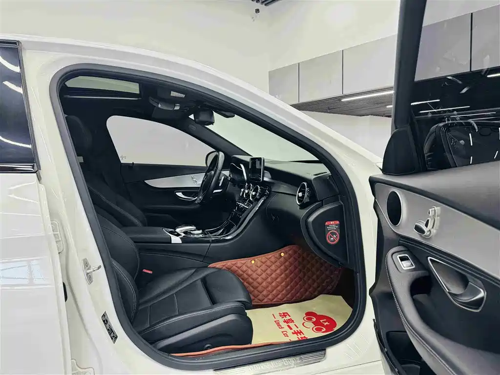 Mercedes-Benz C-Class 2016 C 200 Sport фото 26