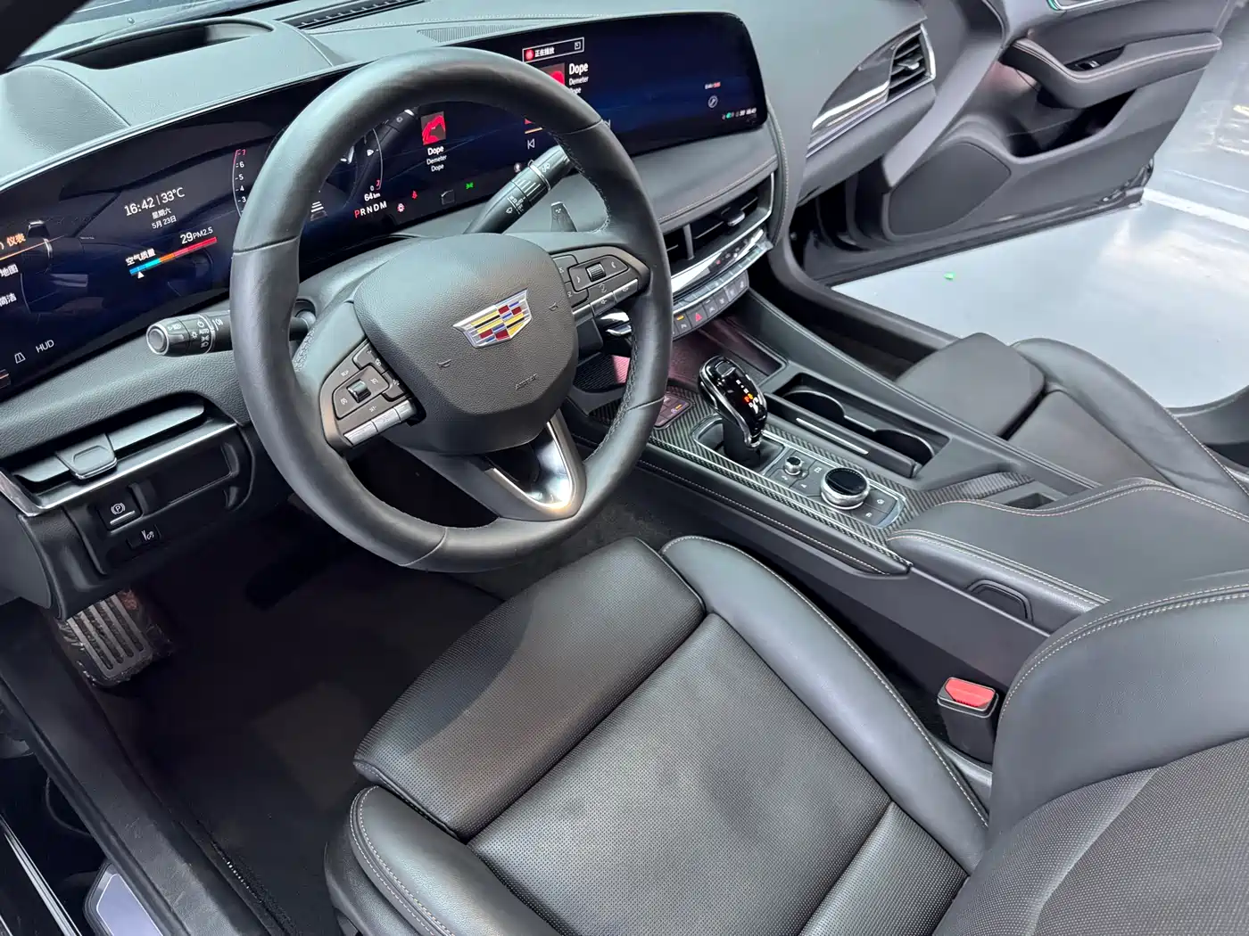 Cadillac CT5 2024 28T Platinum Edition фото 6
