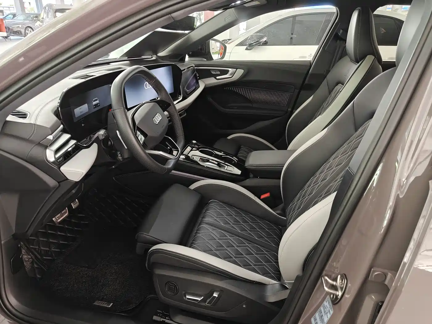 AUDI A5L