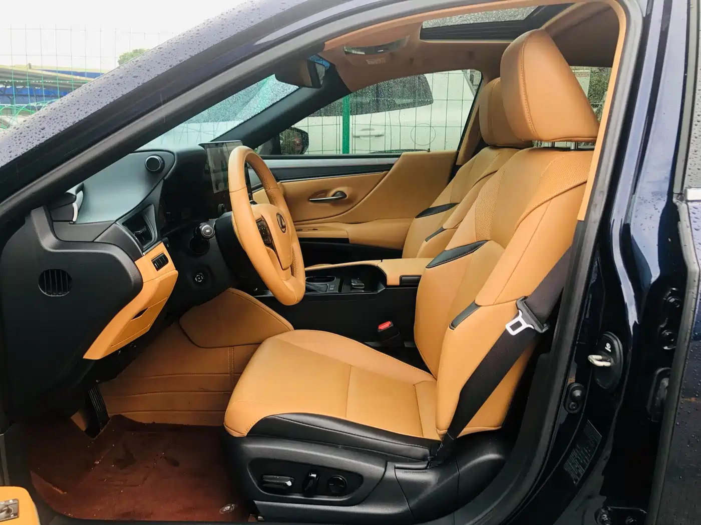 Lexus ES 2025 2025 200 Ultimate Edition