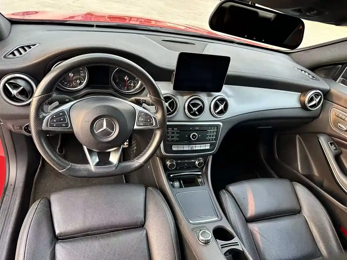Mercedes-Benz CLA (Import) 2017 CLA 260 4MATIC фото 15