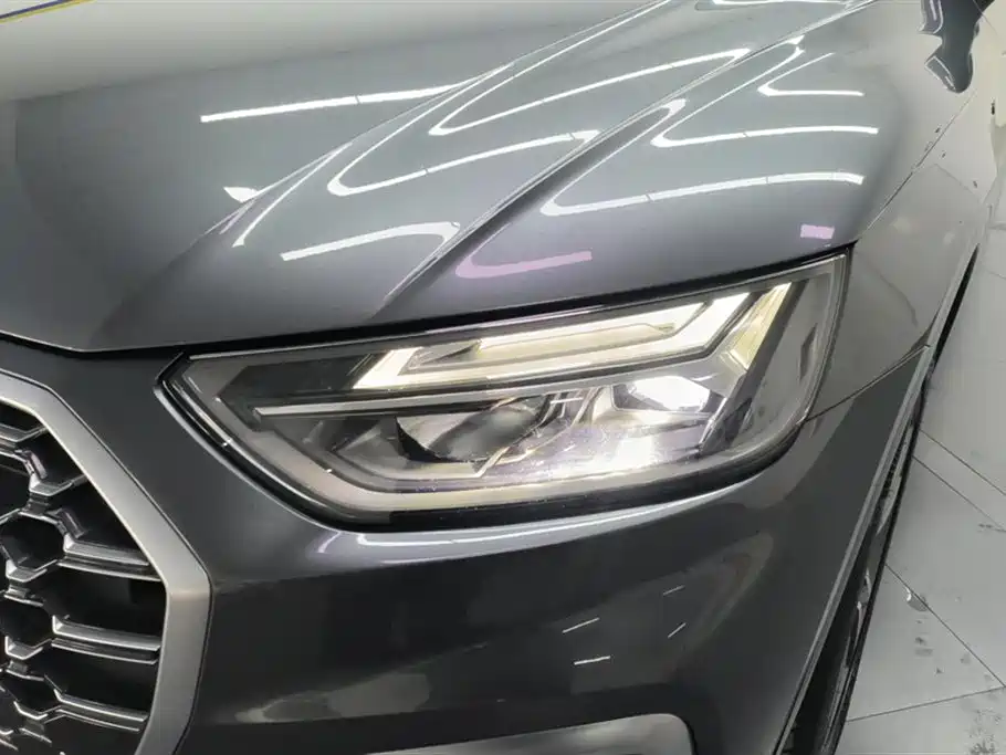 Audi Q5L 2022 45T Luxury Dynamic фото 5